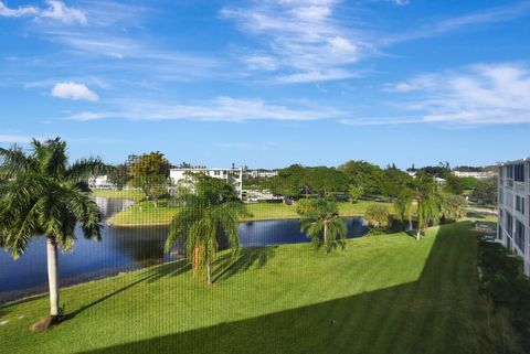 A home in Deerfield Beach