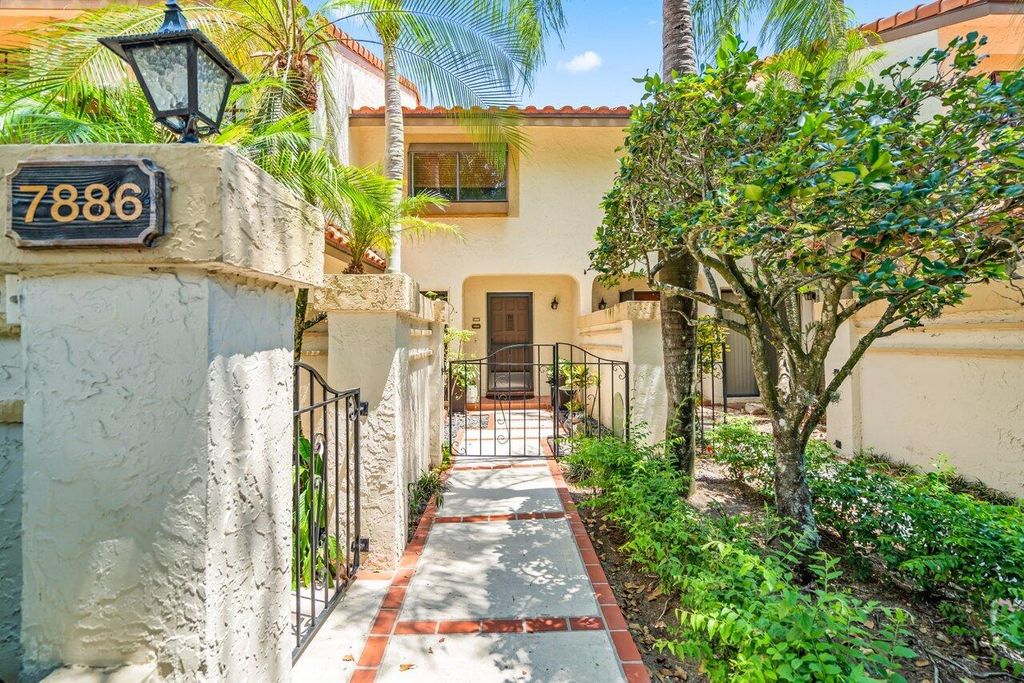 Photo of 7886 La Mirada Drive #7886, Boca Raton, FL 33433 (MLS # R10993009)