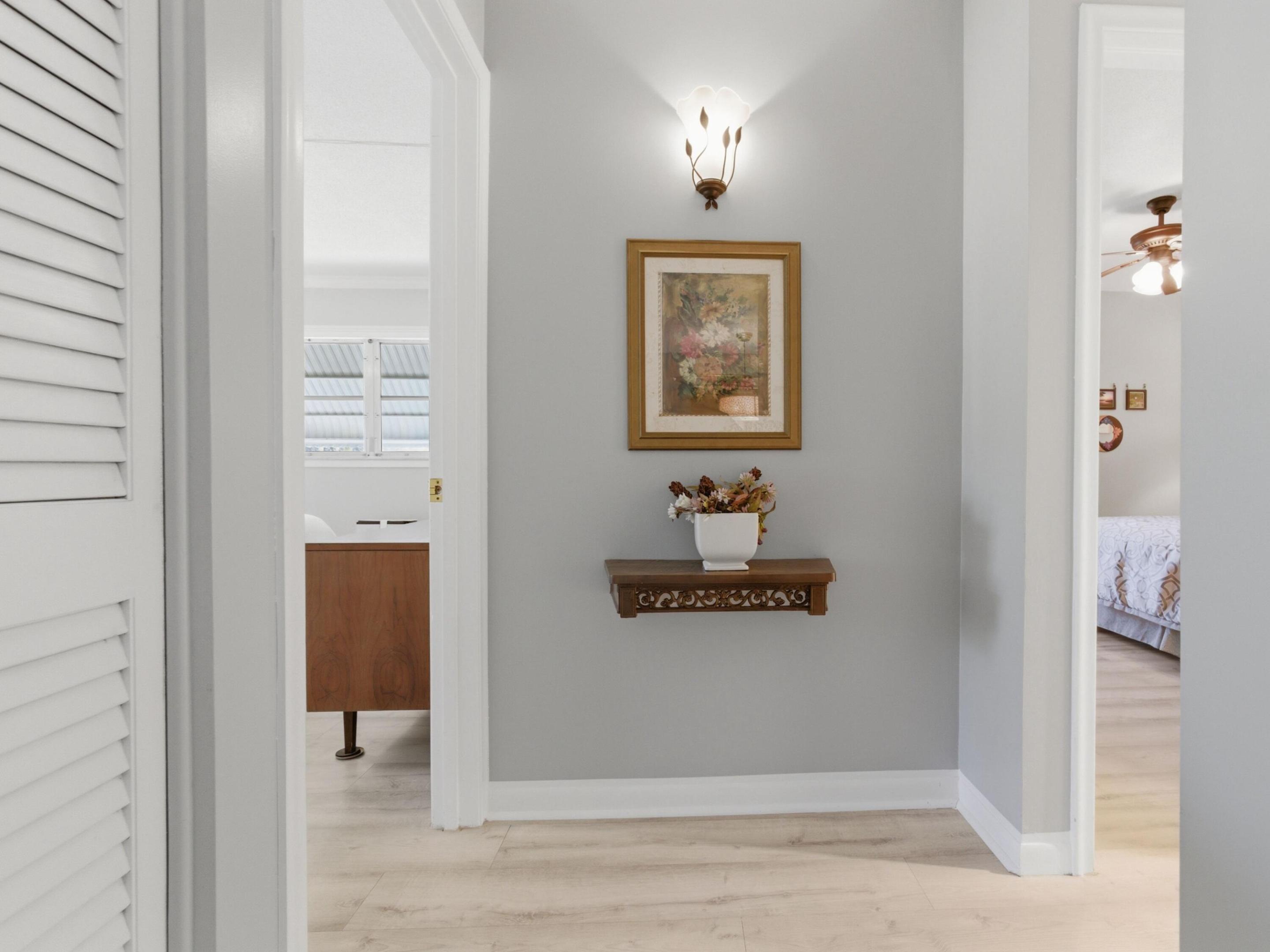 FOUR SEA SUNS - Residential