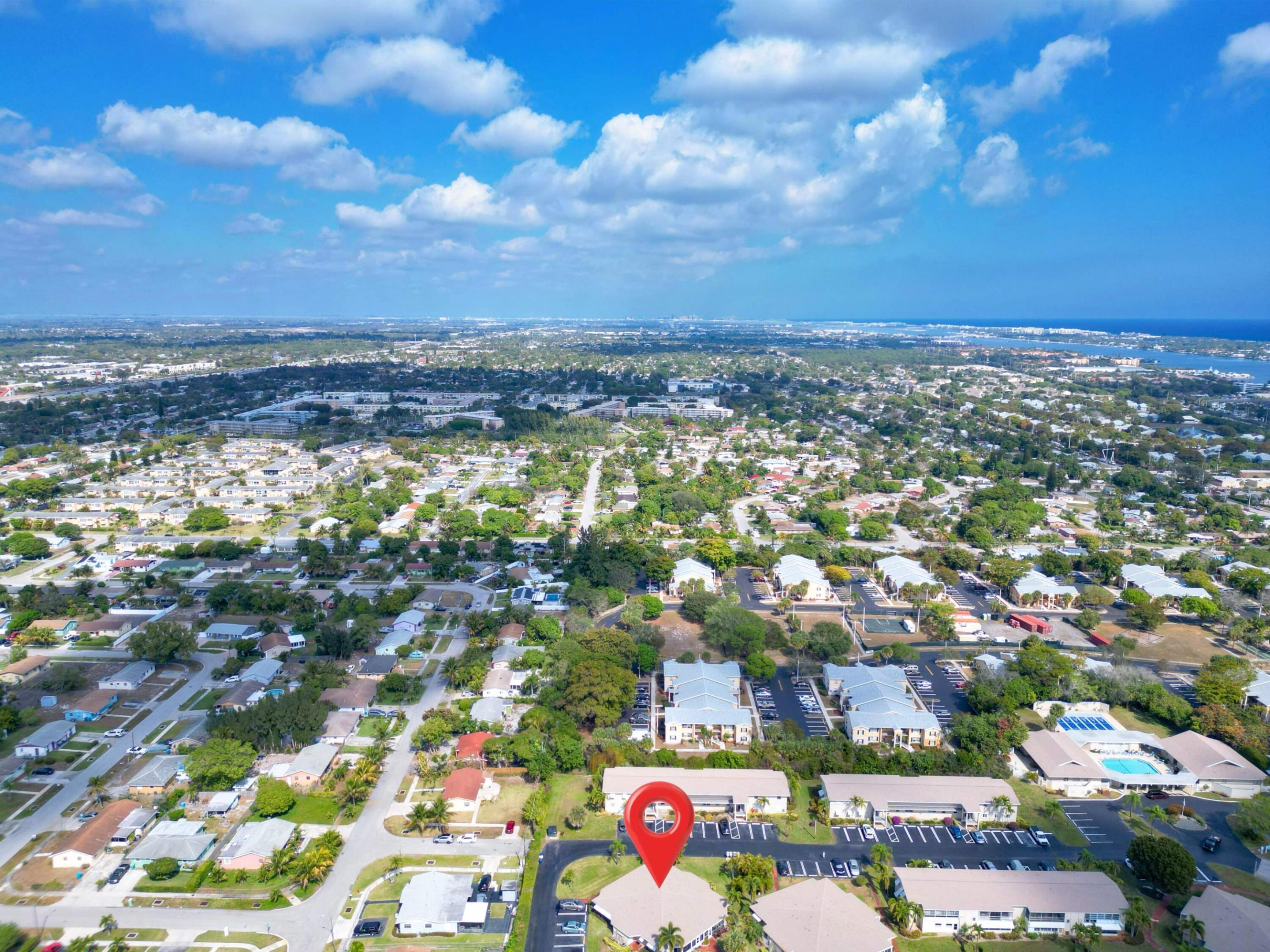 FOUR SEA SUNS - Residential