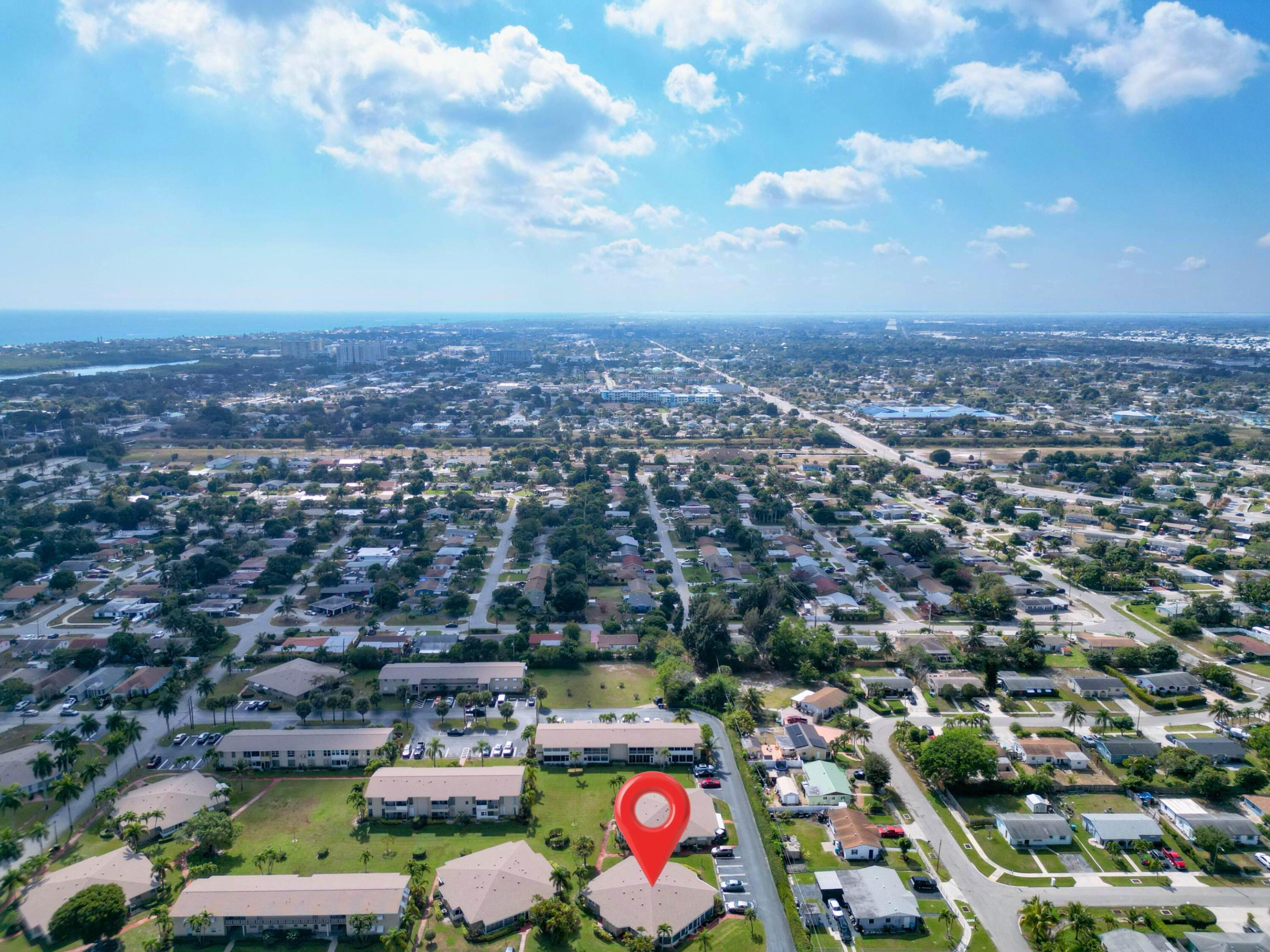 FOUR SEA SUNS - Residential