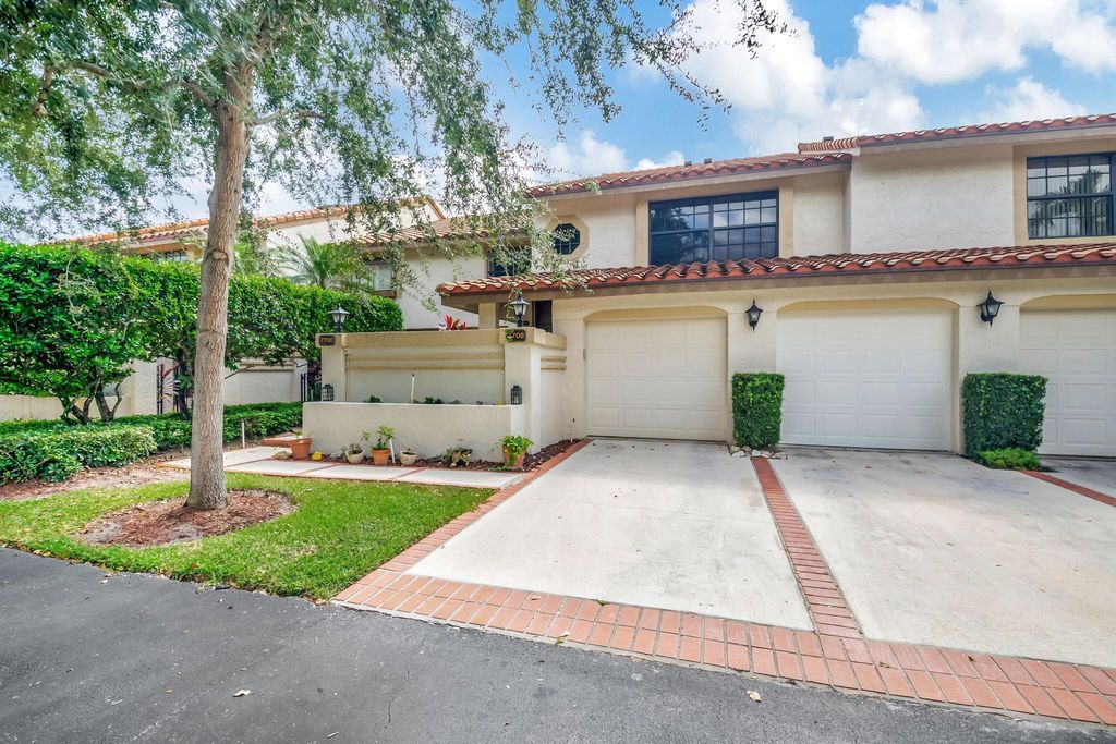 Photo of 7708 La Mirada Drive, Boca Raton, FL 33433 (MLS # R11051061)