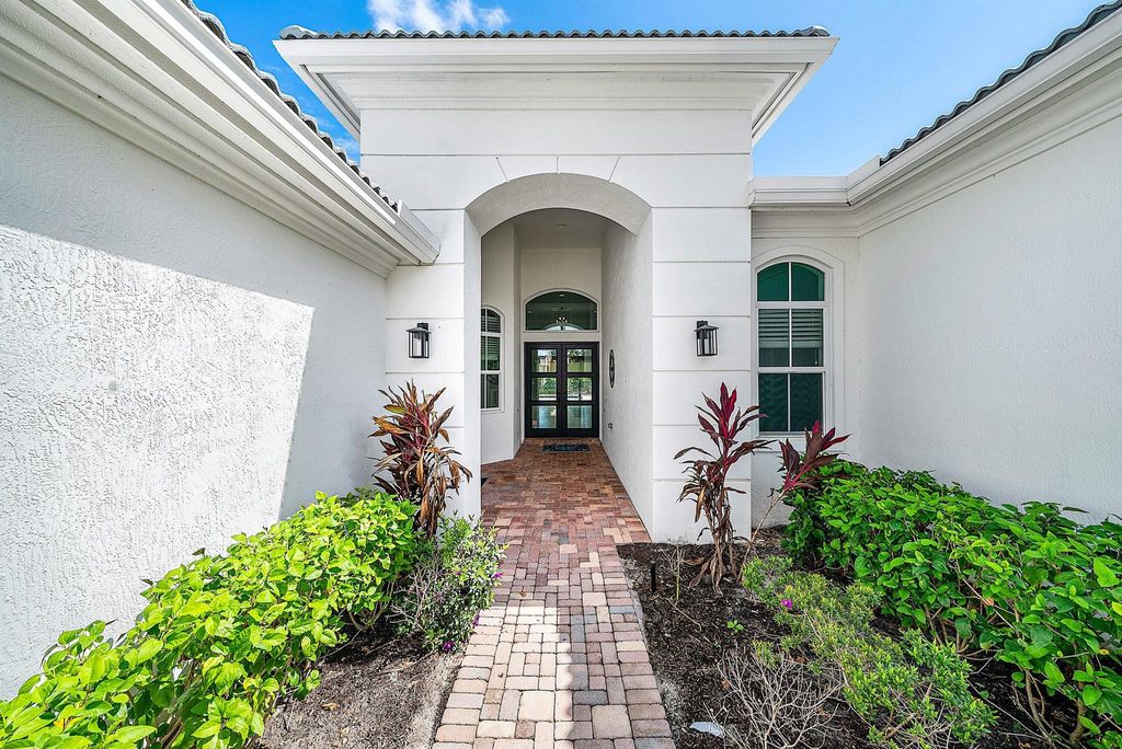 Photo of 326 Charroux Drive, Palm Beach Gardens, FL 33410 (MLS # R11135161)