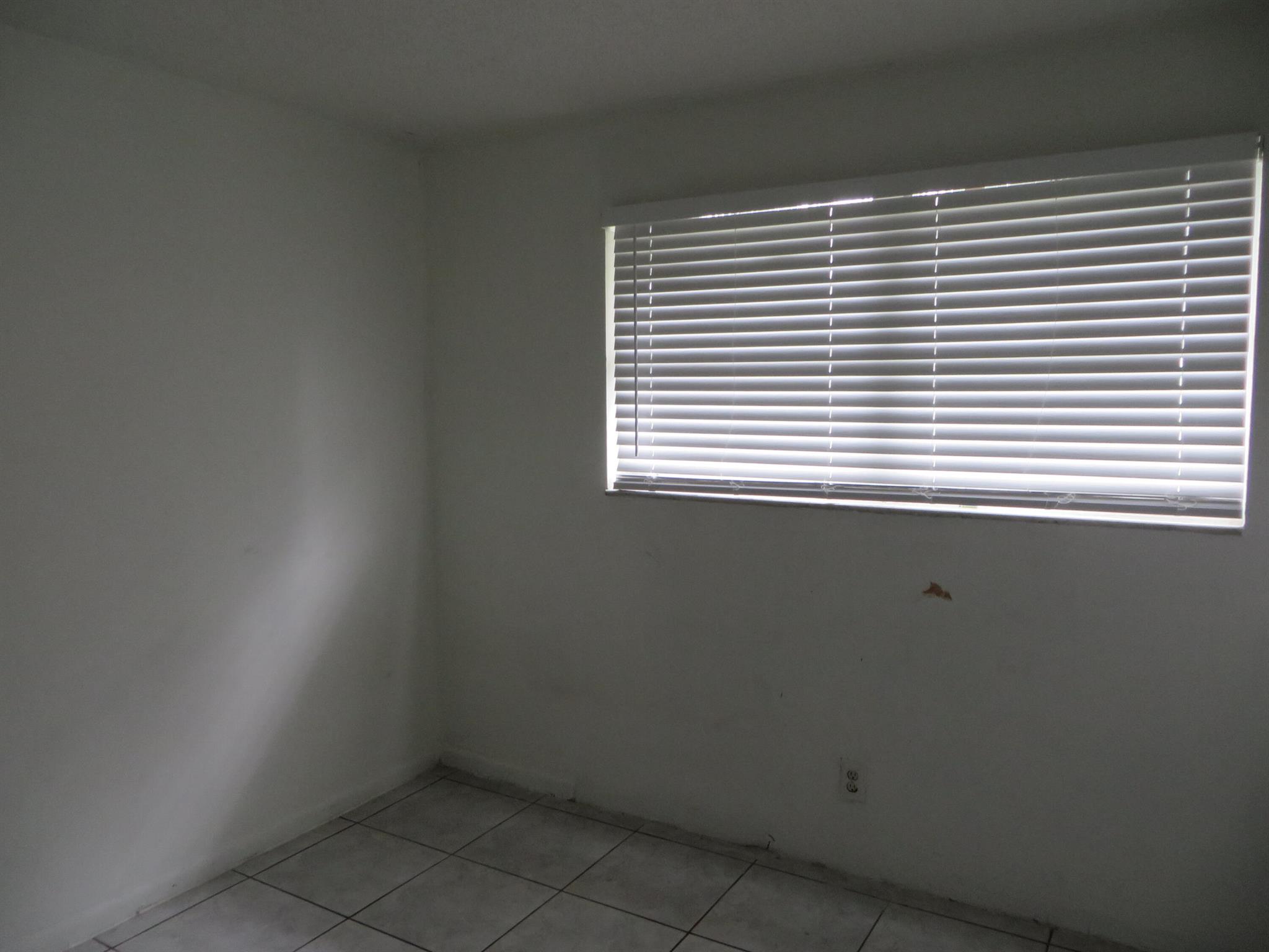 Palm Spring - Residential Income