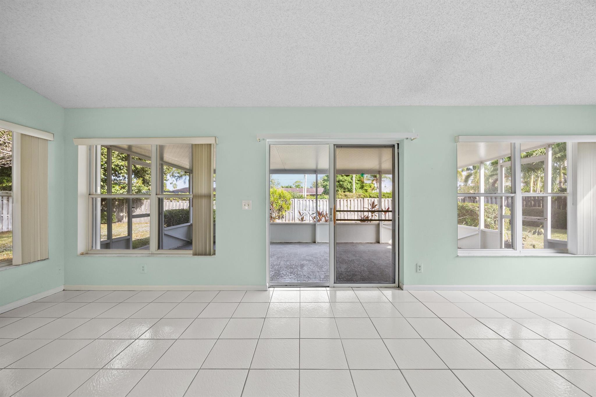 EASTWOOD OF WELLINGTON 3 - Residential