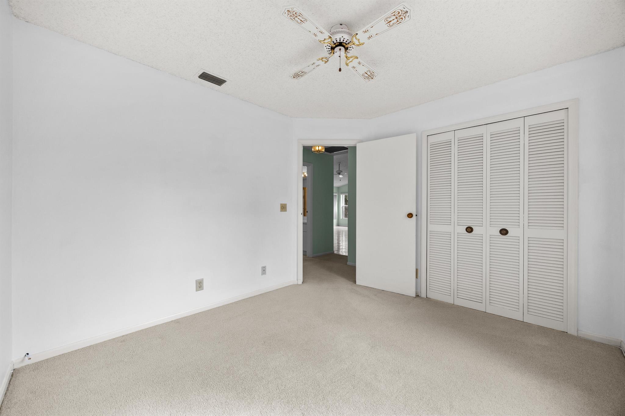 EASTWOOD OF WELLINGTON 3 - Residential