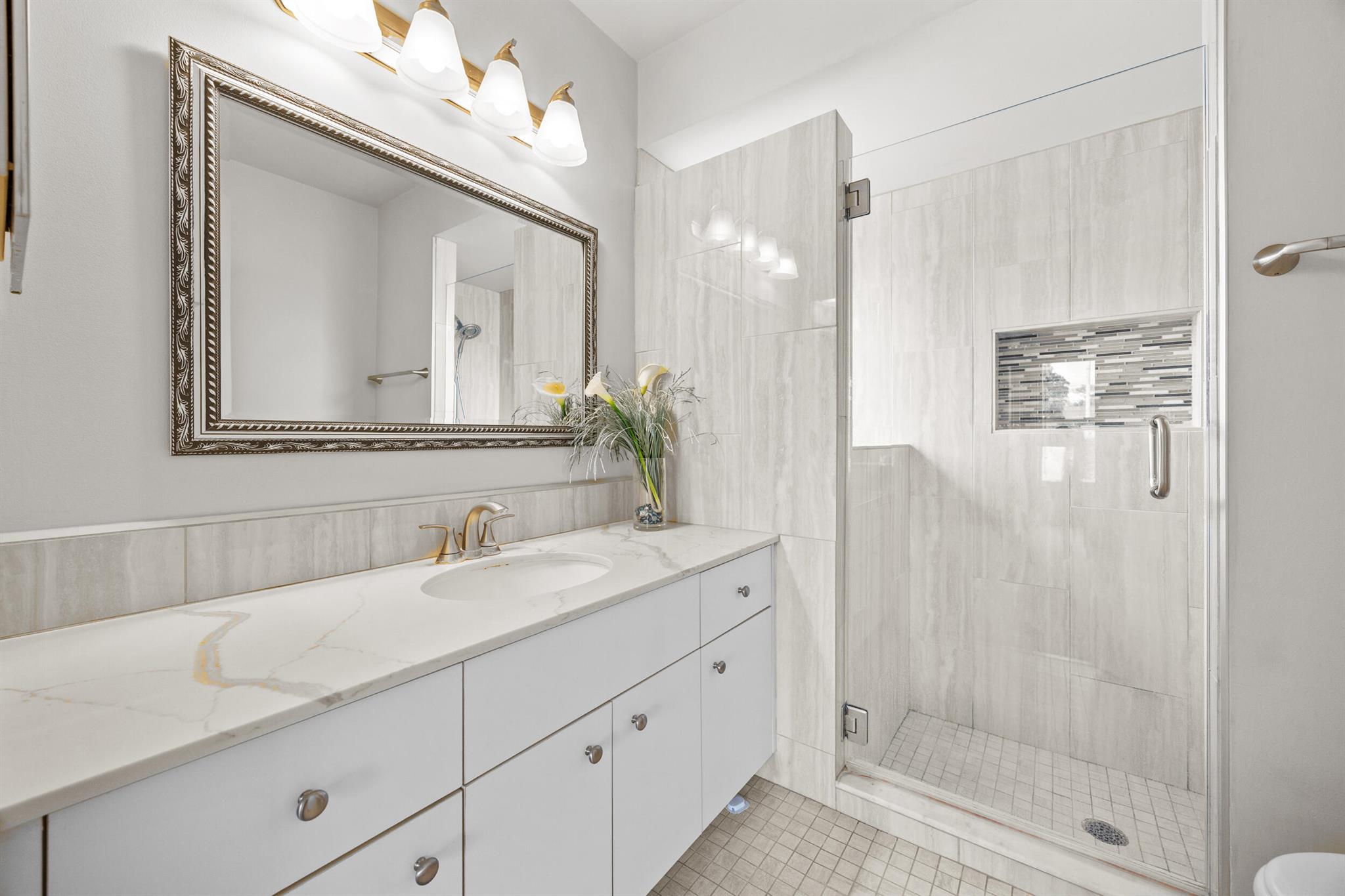 EASTWOOD OF WELLINGTON 3 - Residential