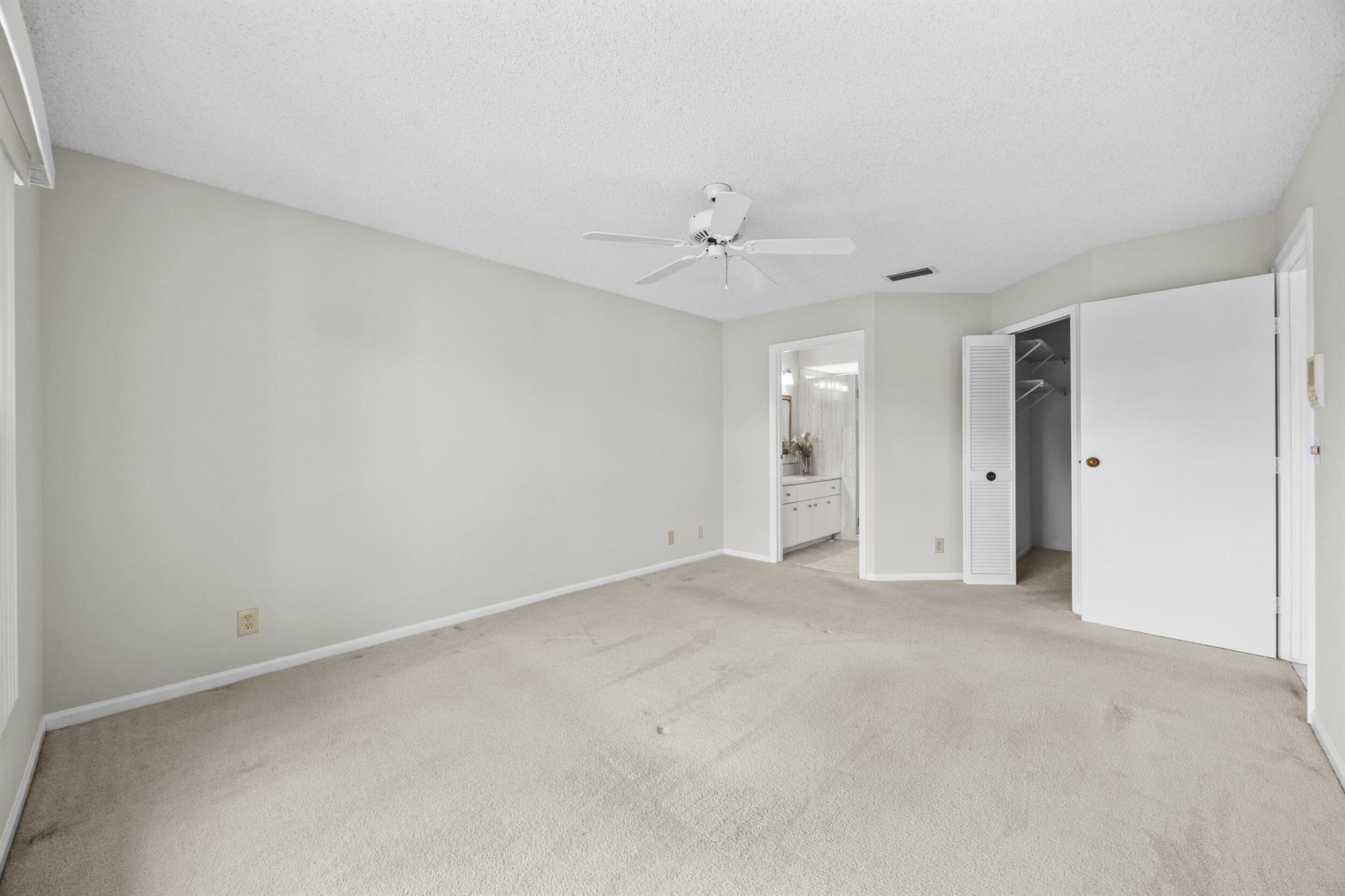 EASTWOOD OF WELLINGTON 3 - Residential