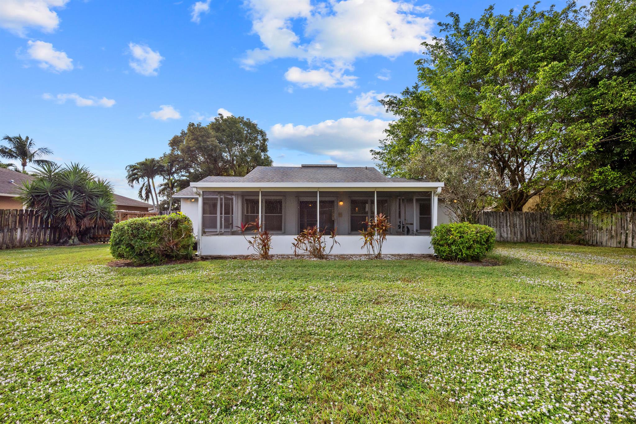 EASTWOOD OF WELLINGTON 3 - Residential