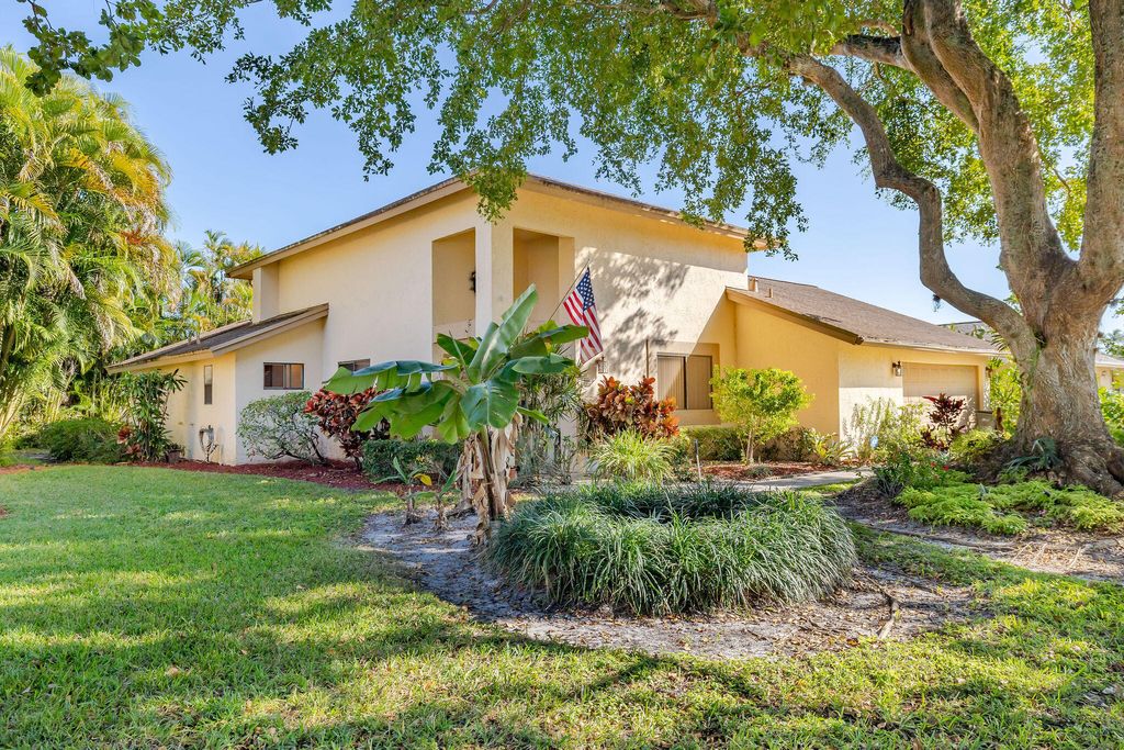 Photo of 1425 NW 28th Avenue, Delray Beach, FL 33445 (MLS # R11143396)