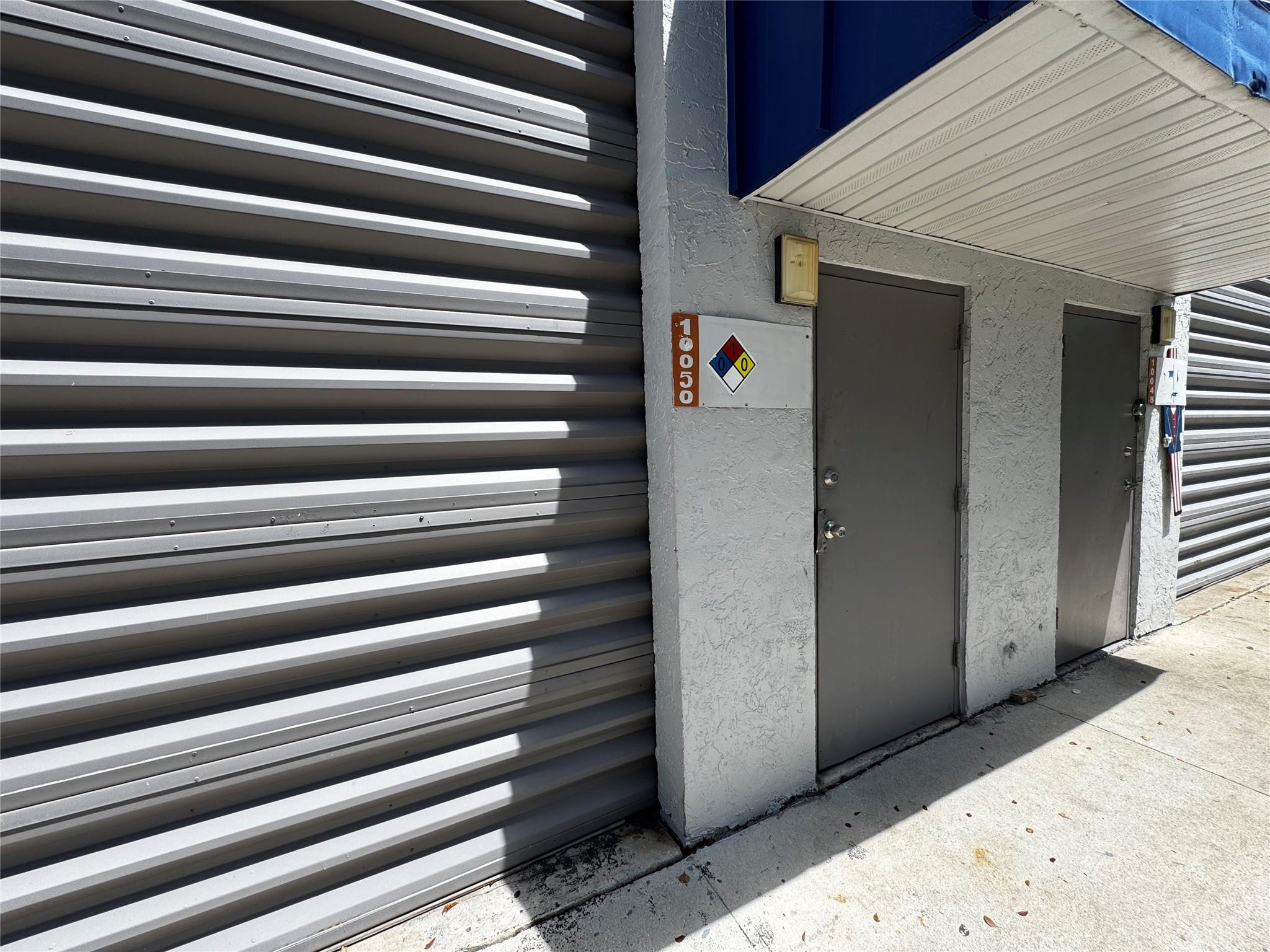 Availale Nov 1st! Excellent 1,070 SF warehouse/flex space available at RIVERBEND BUSINESS CENTER in Sunrise. This versatile unit includes a private office and bathroom conveniently located in the back. Prime location just off the Sawgrass Expressway and only minutes from I-75 and I-595, providing easy access throughout South Florida. Ideal for a variety of business uses.
