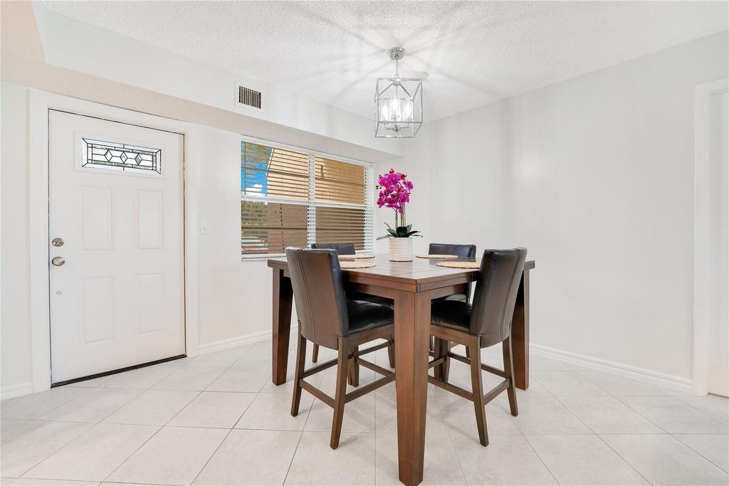 Photo of 140 Lake Constance Drive #140, West Palm Beach, FL 33411 (MLS # F10462621)