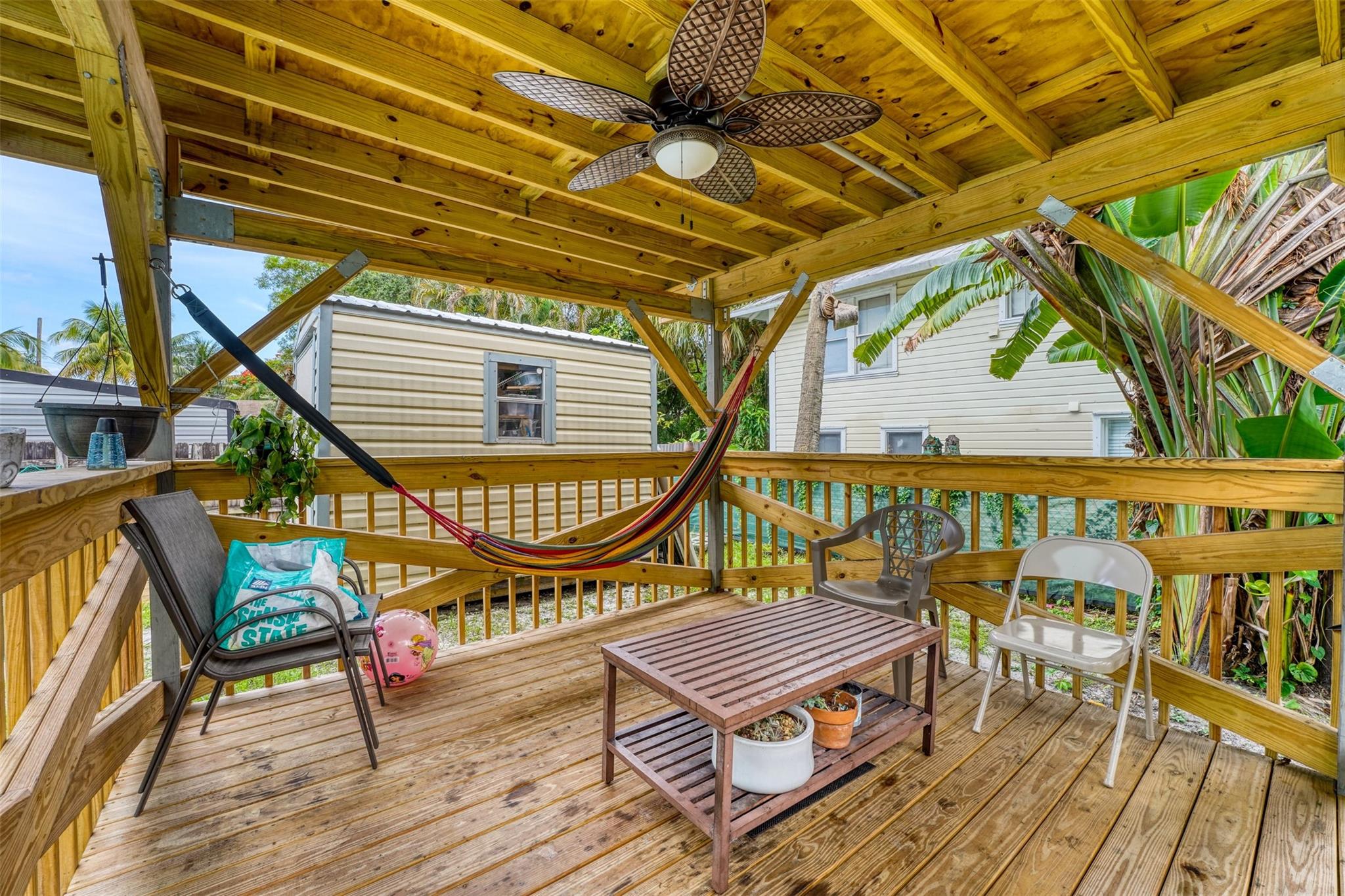 1208 SW 2nd Ct