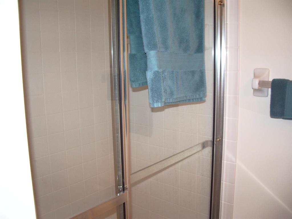 GEORGETOWN AT HERITAGE RI - Residential Lease