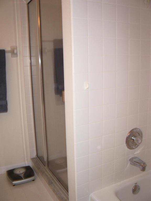 GEORGETOWN AT HERITAGE RI - Residential Lease