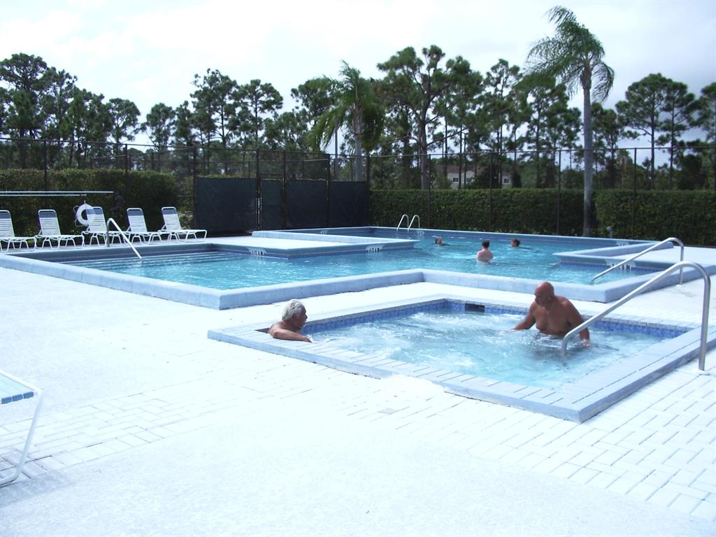 GEORGETOWN AT HERITAGE RI - Residential Lease