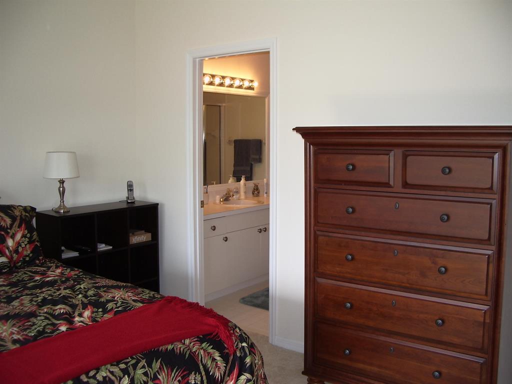 GEORGETOWN AT HERITAGE RI - Residential Lease