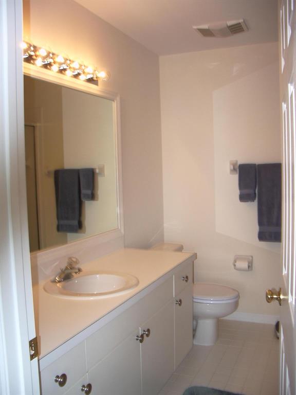 GEORGETOWN AT HERITAGE RI - Residential Lease