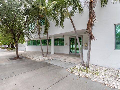 5020 Biscayne Boulevard Miami FL 33137