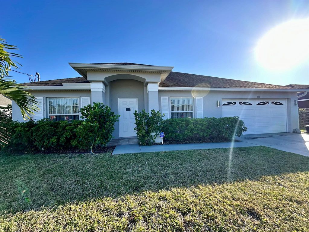 Photo of 466 SE Essex Drive, Port St Lucie, FL 34984 (MLS # R10977775)