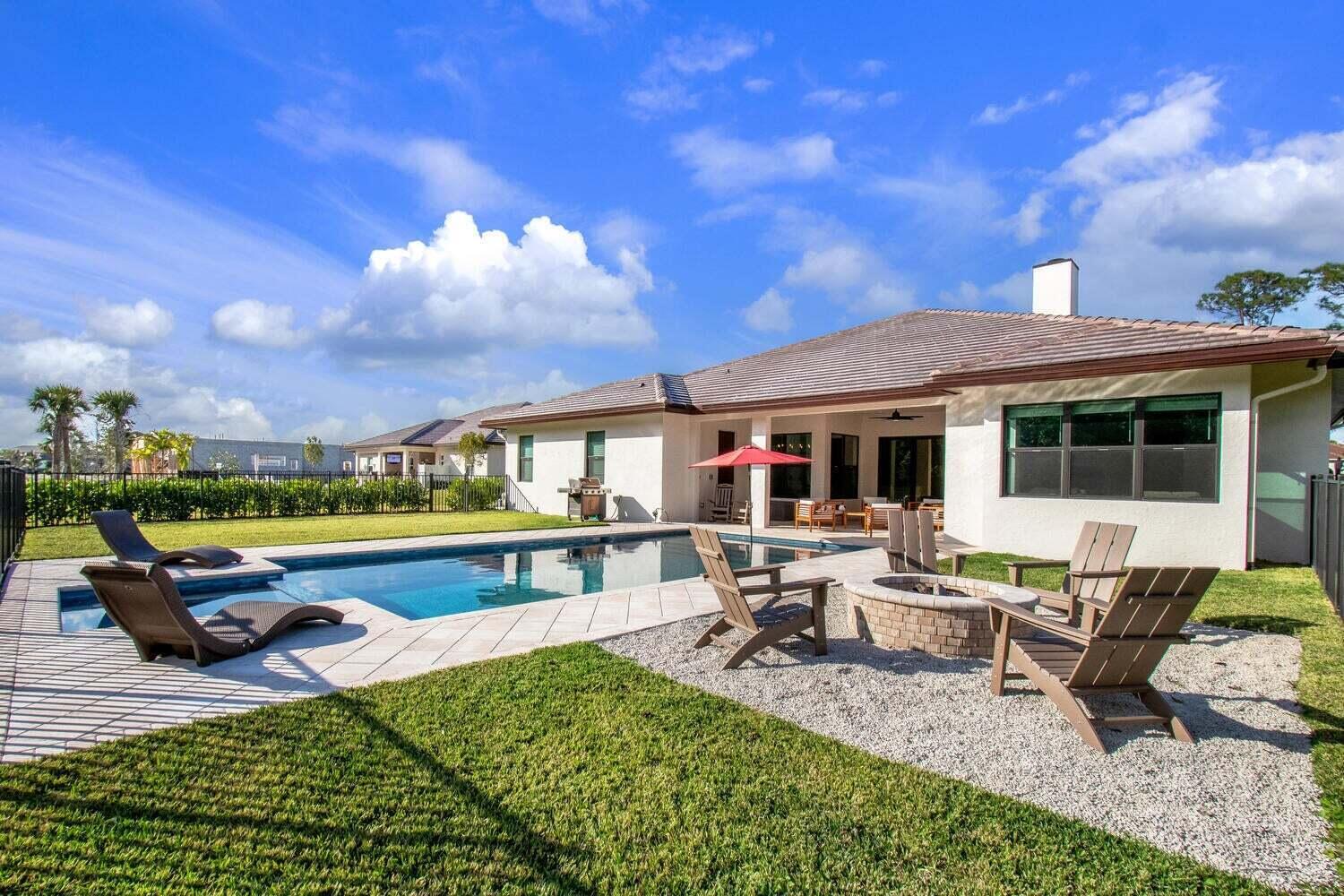 STONEWAL ESTATES - Residential