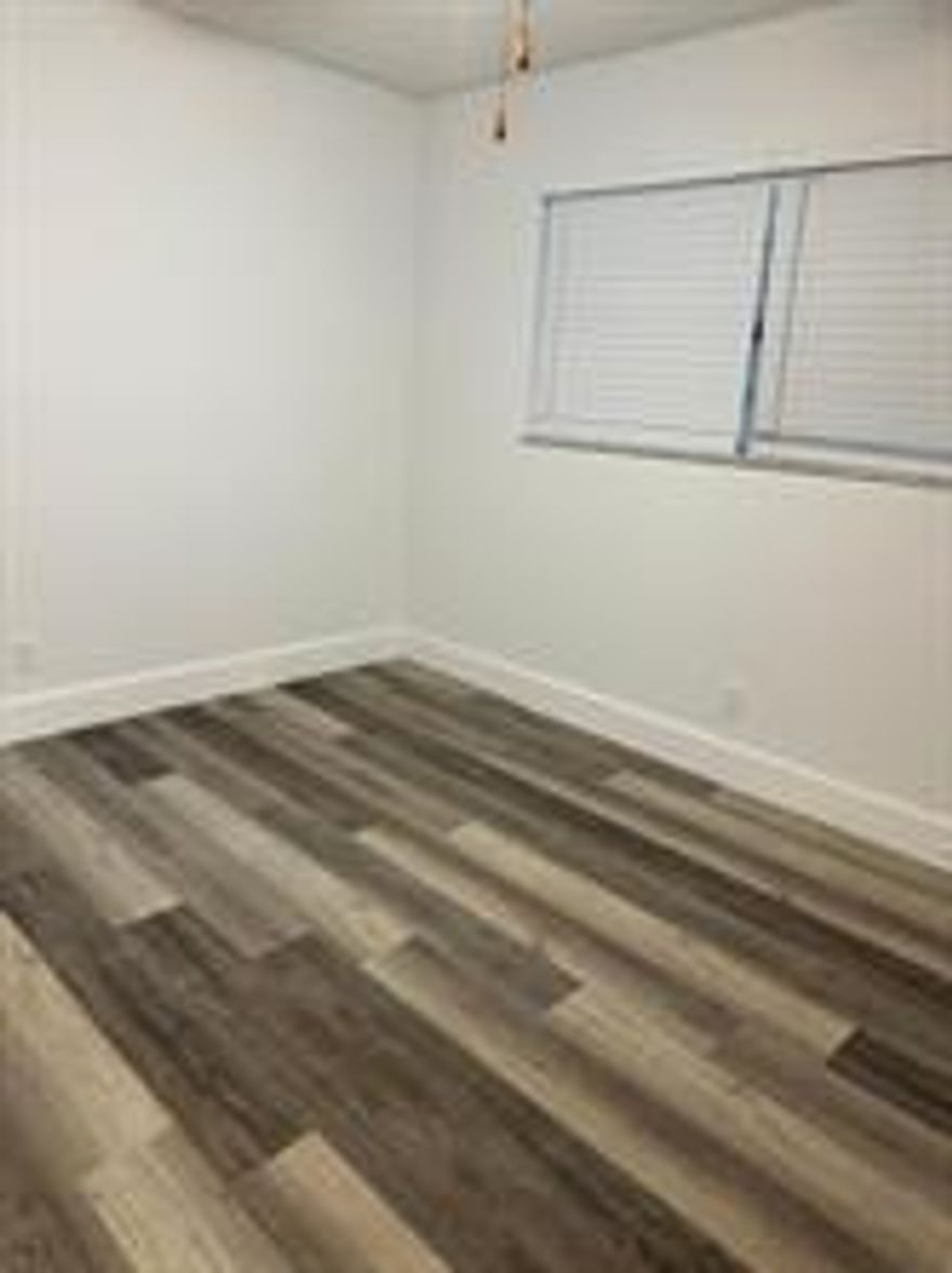 !!!!! 2 BEDROOM AND 2 BATHROOM UNIT LOCATED IN THE HEART OF MARGATE.  FIRST FLOOR THIS UNIT HAS CERAMIC BRAND NEW VINYL FLOORS THROUGHOUT THE CONDO. FRESH PAINT AND READY TO MOVE IN. APPLE GREEN CONDO IS A 55+PLUS COMMUNITY A PERSON IN THE CONTRACT MUST BE 55 YEARS OLD NO LESS THAN 18 YEARS OLD ARE ALLOWED BY THE ASSOCIATION LAUNDRY FACILITY ON EACH FLOOR. THIS UNIT IS CONVENIENTLY LOCATED NEXT TO THE 411 STATE ROAD SURROUNDED BY SHOPPING.!!!!!