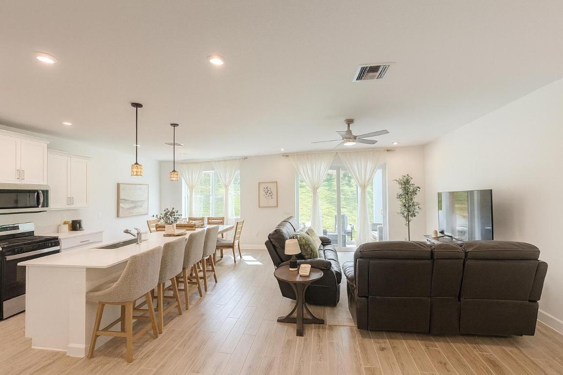 CADENCE PHASE III - Residential