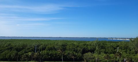 A home in Jensen Beach