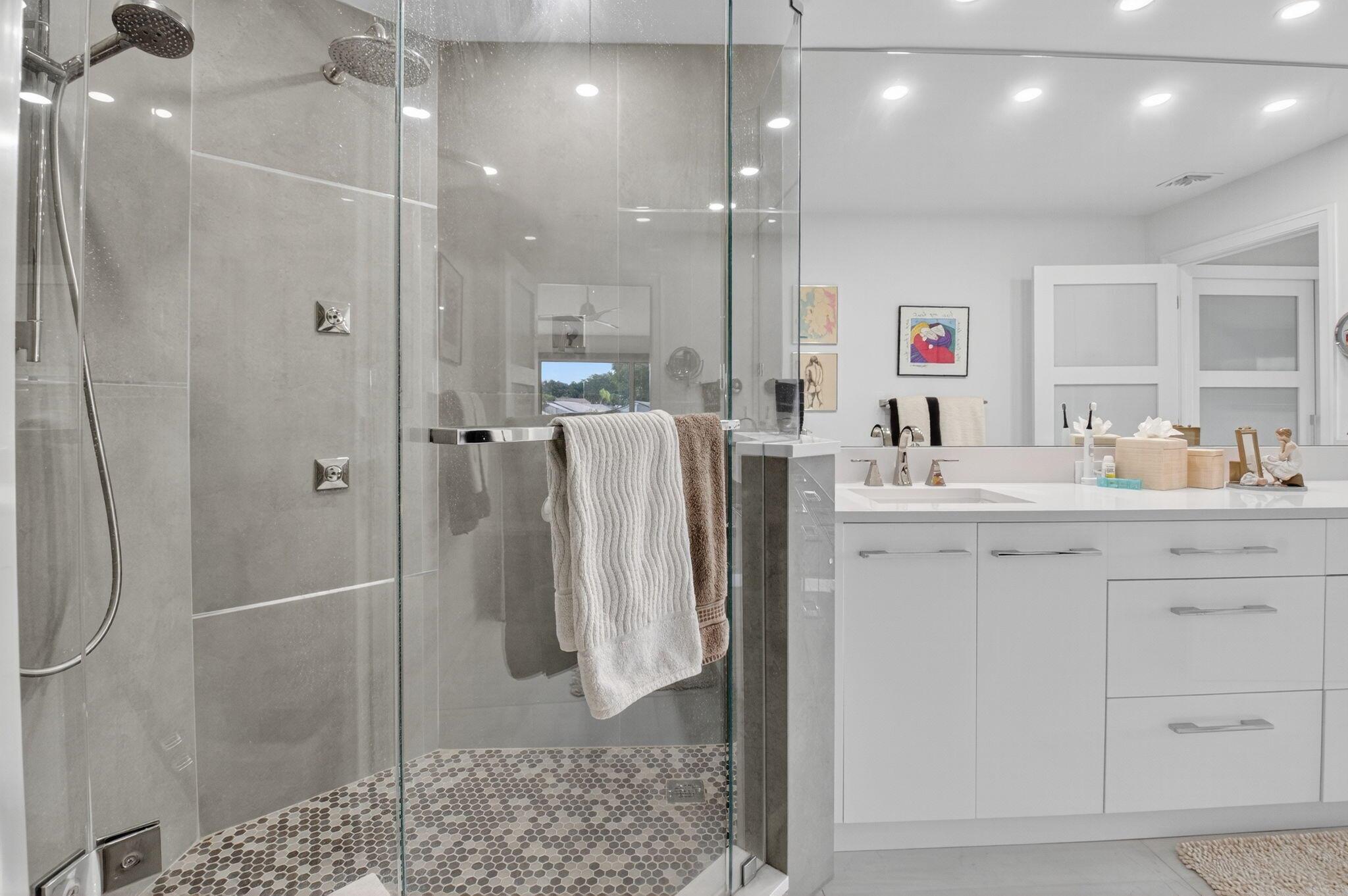 GLENEAGLES CONDO III - Residential