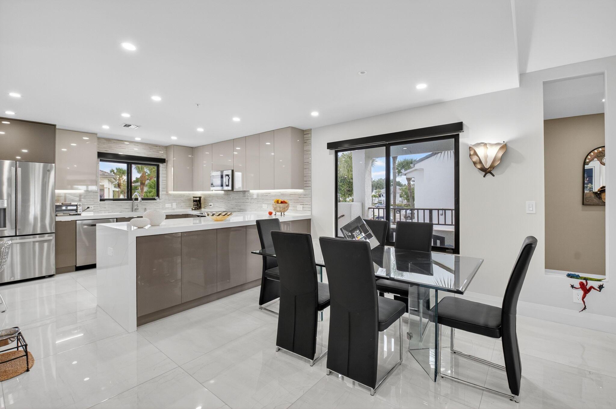 GLENEAGLES CONDO III - Residential