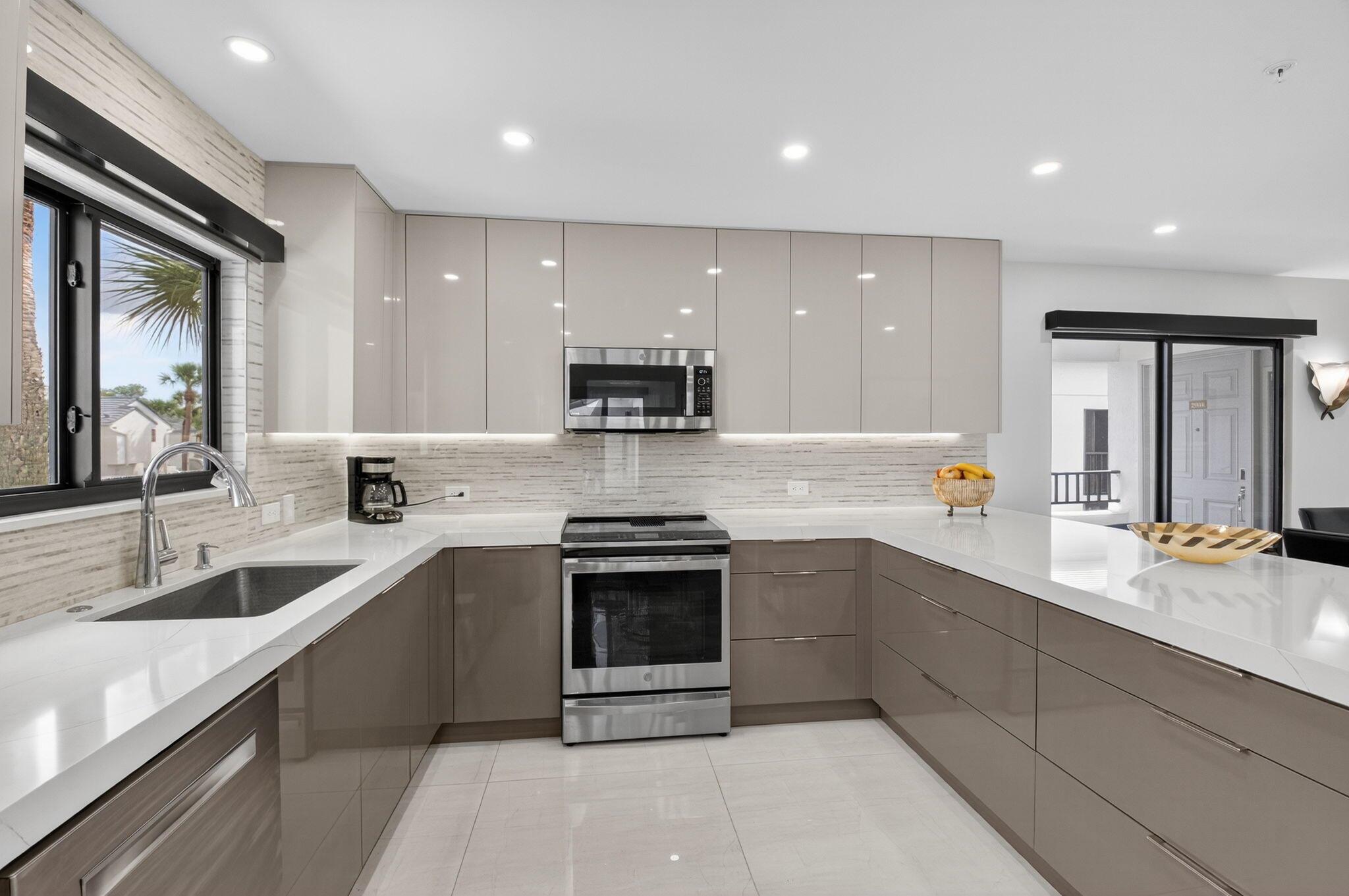 GLENEAGLES CONDO III - Residential