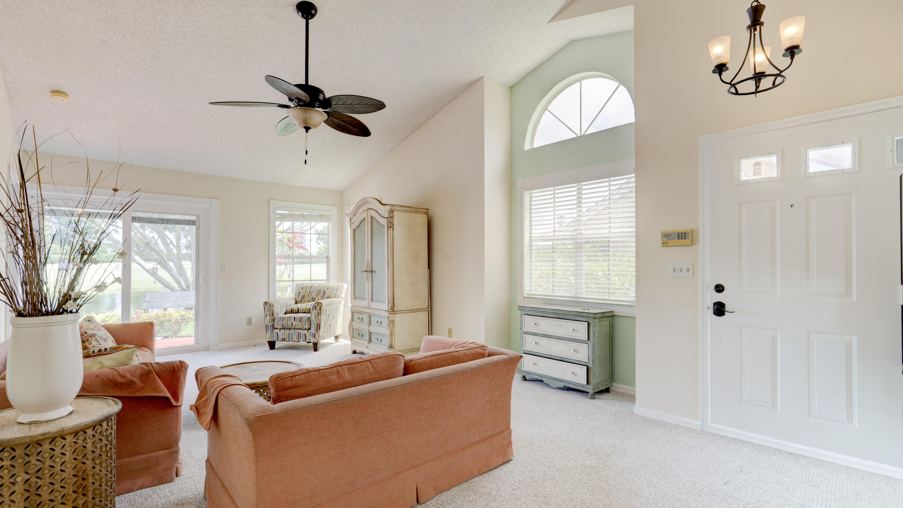 FAIRFIELDS LACUNA 1 - Residential