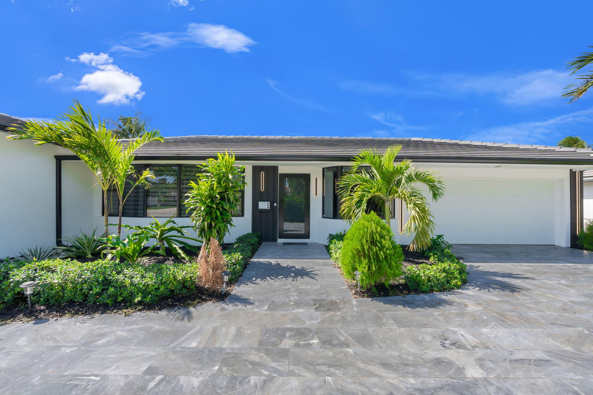 5641 BAYVIEW Drive