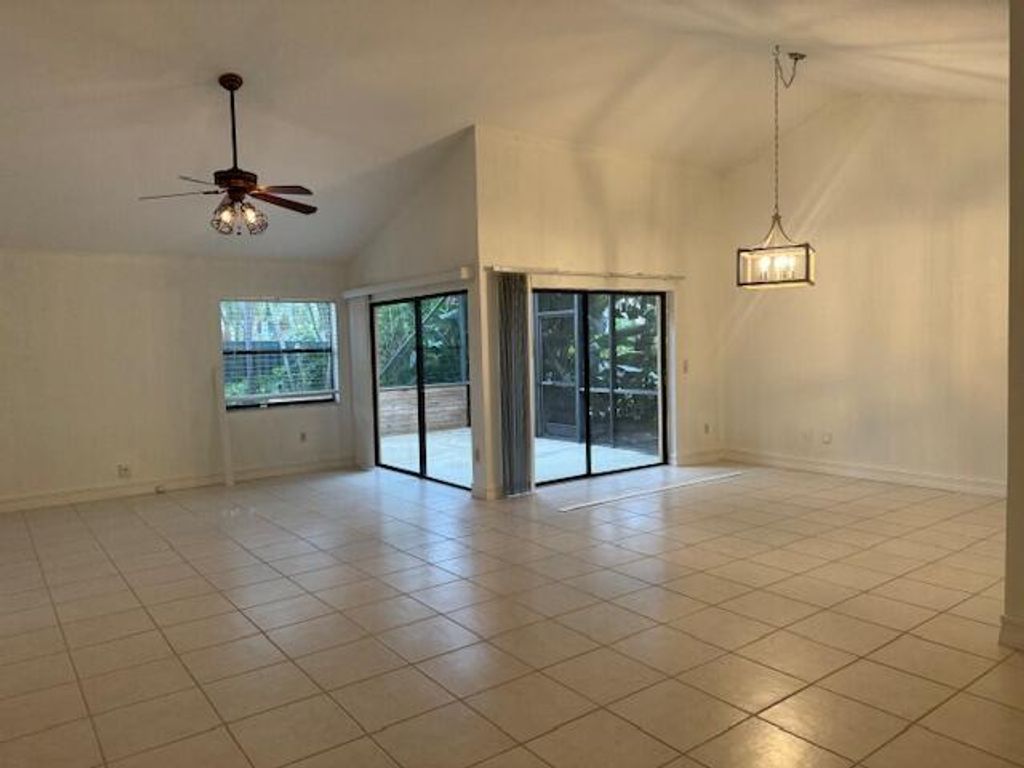 Photo of 20884 Via Madeira Drive, Boca Raton, FL 33433 (MLS # R11018957)