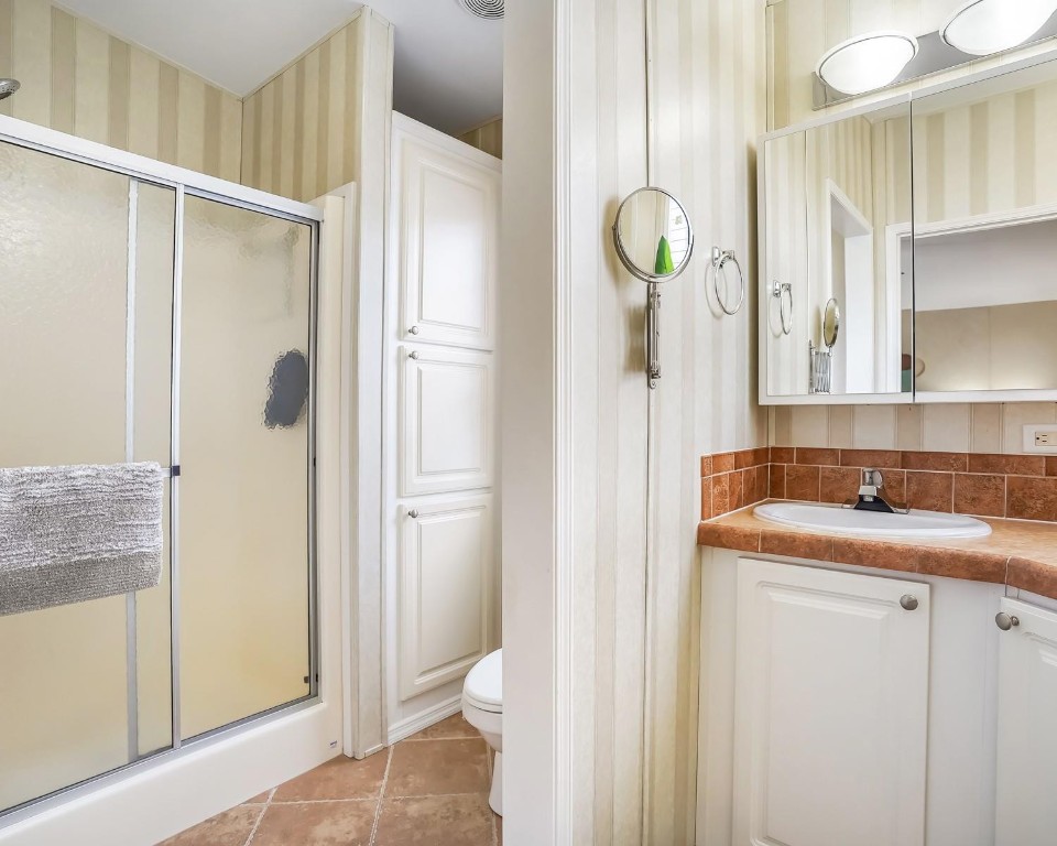 Park City Sec Two 56-25 B - Residential