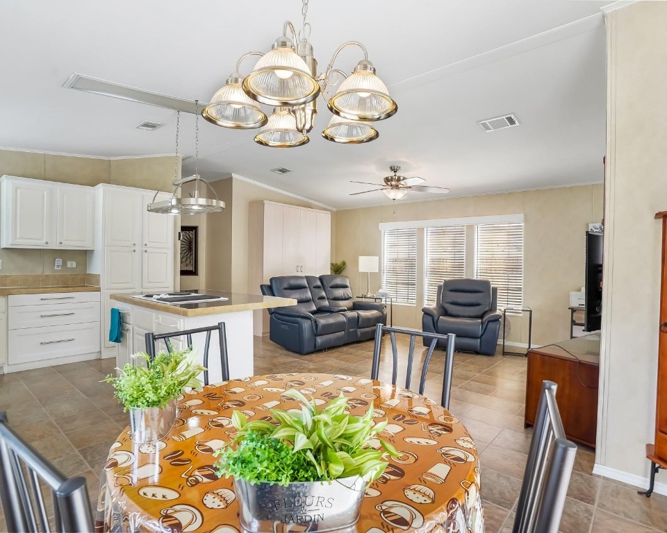 Park City Sec Two 56-25 B - Residential