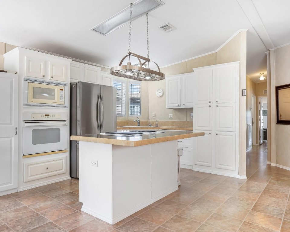 Park City Sec Two 56-25 B - Residential