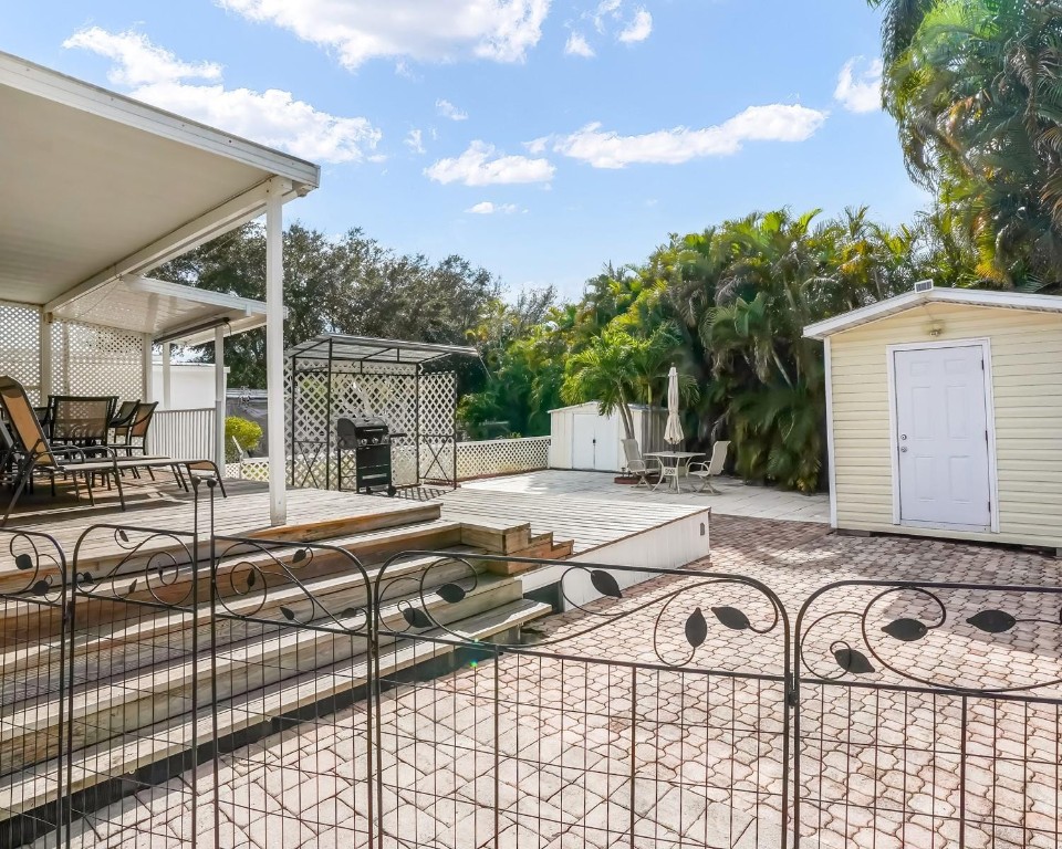 Park City Sec Two 56-25 B - Residential