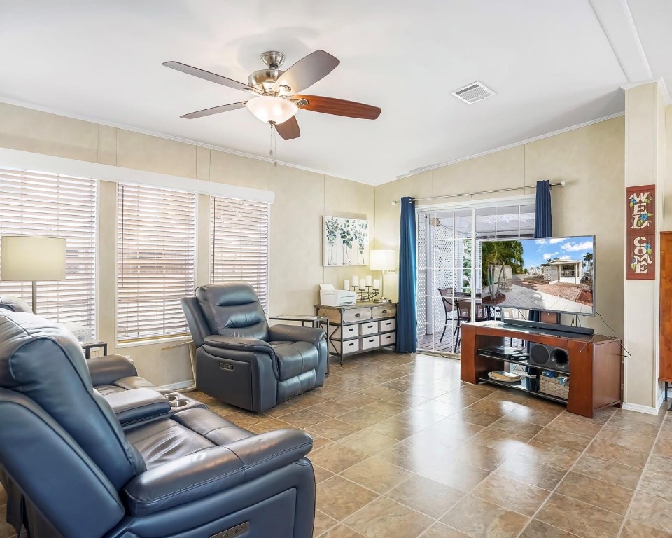 Park City Sec Two 56-25 B - Residential