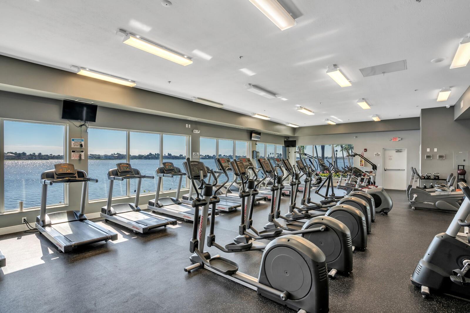 Sunset Lakes Two 166-24 B - Residential