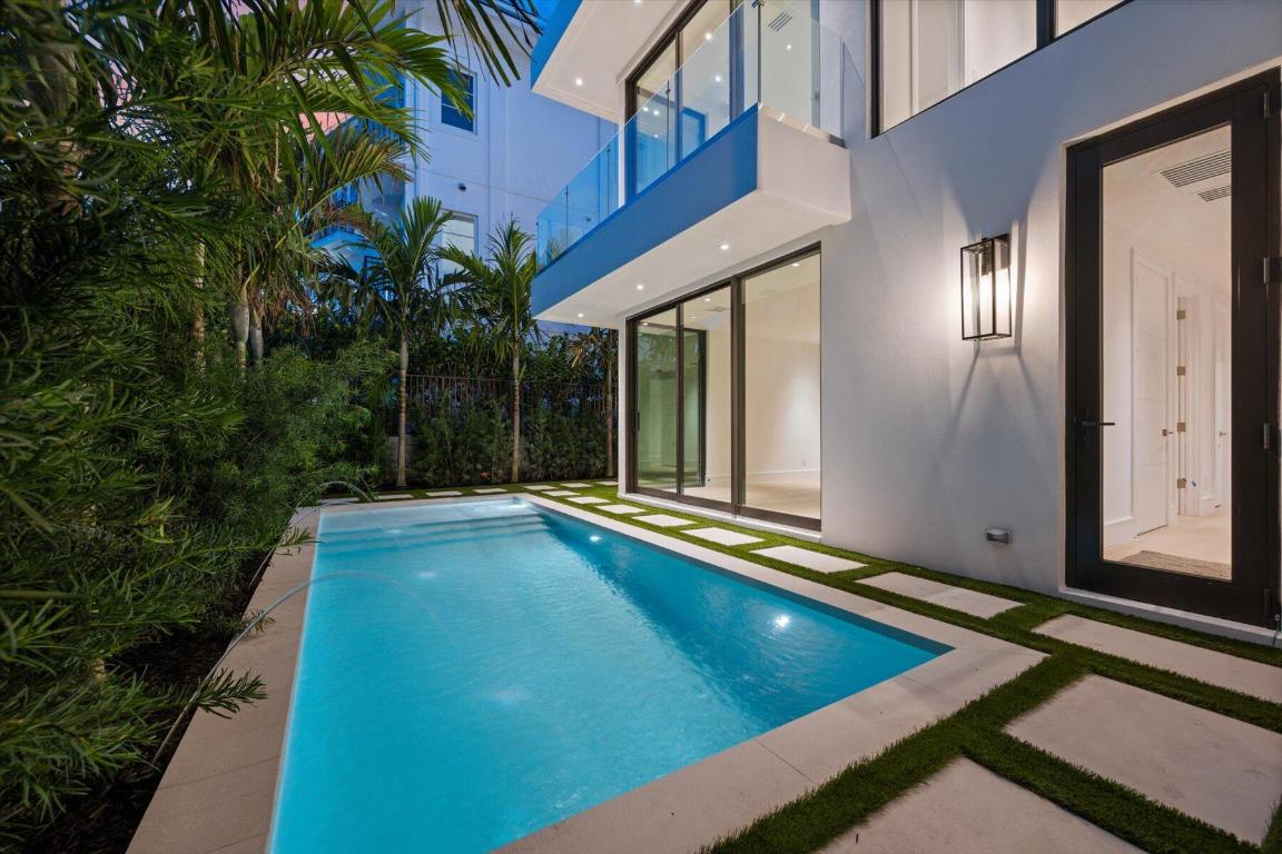 OCEAN SIDE AT JUNO BEACH - Residential