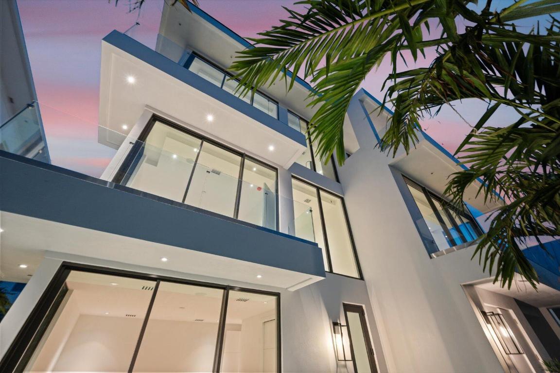 OCEAN SIDE AT JUNO BEACH - Residential