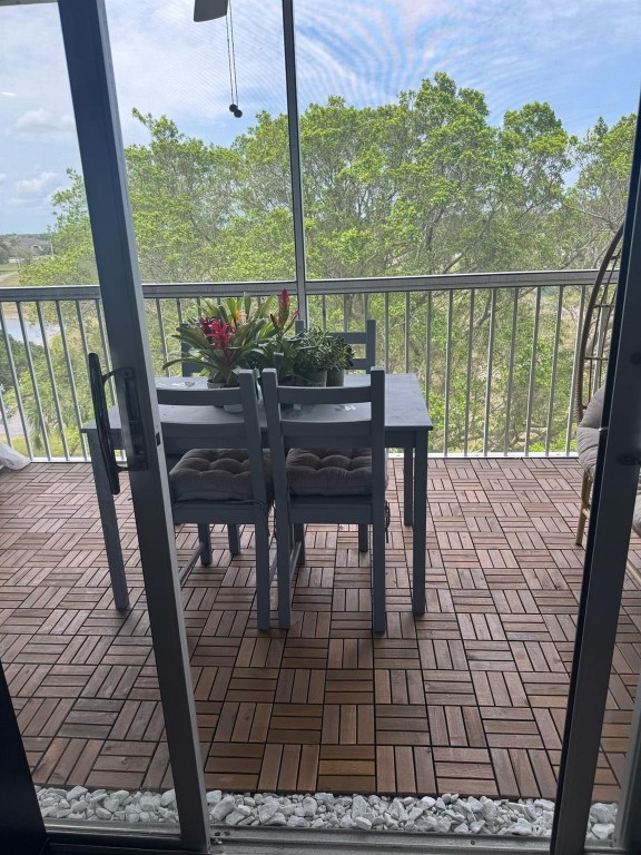 PALM AIRE NO 50 - Residential