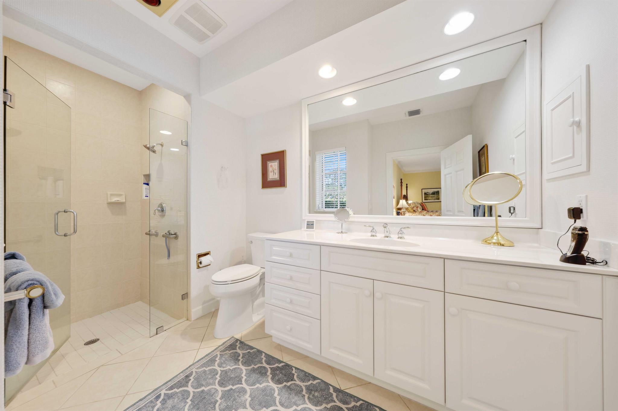 PAR CLUB CIRCLE - Residential