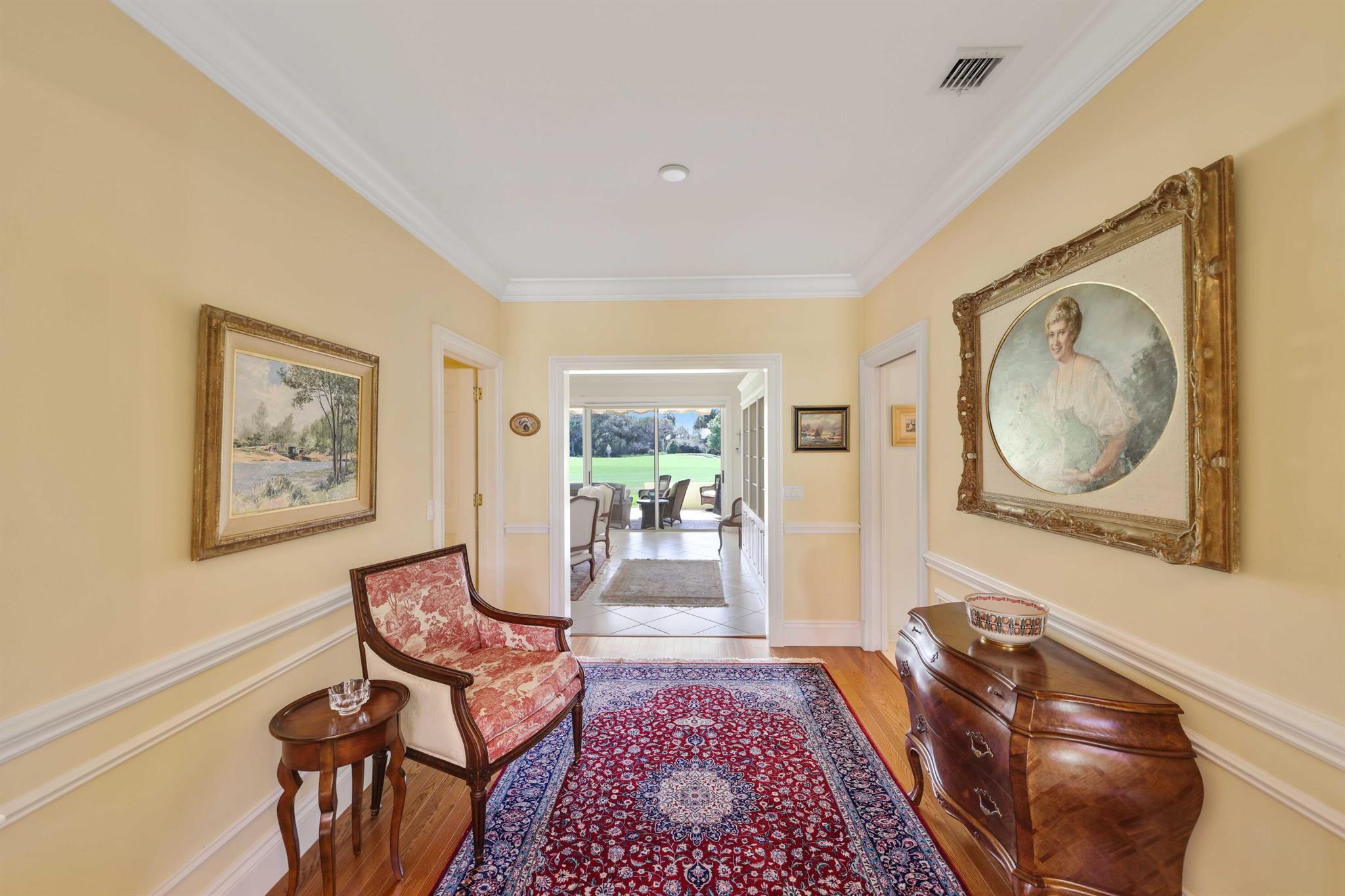 PAR CLUB CIRCLE - Residential