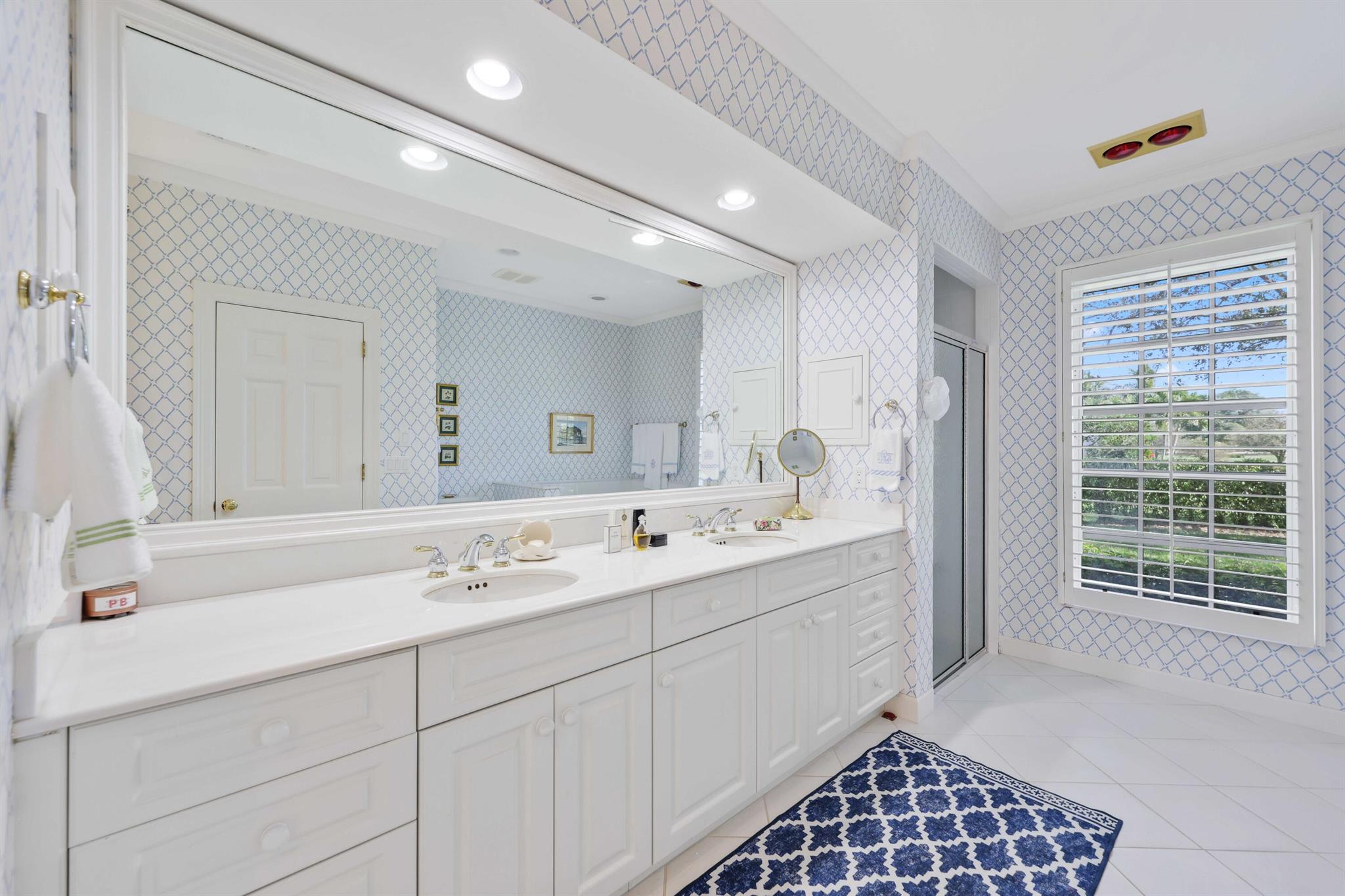 PAR CLUB CIRCLE - Residential