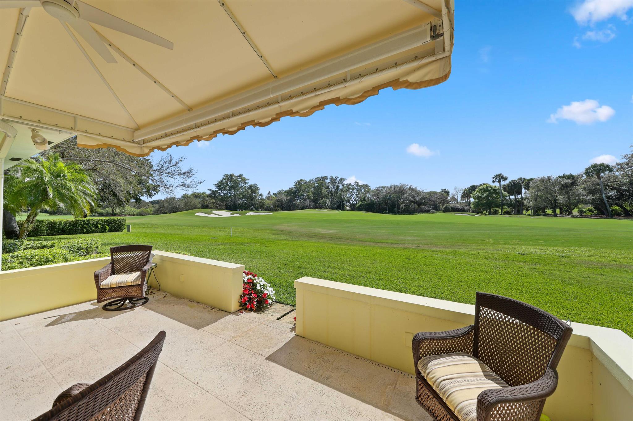 PAR CLUB CIRCLE - Residential