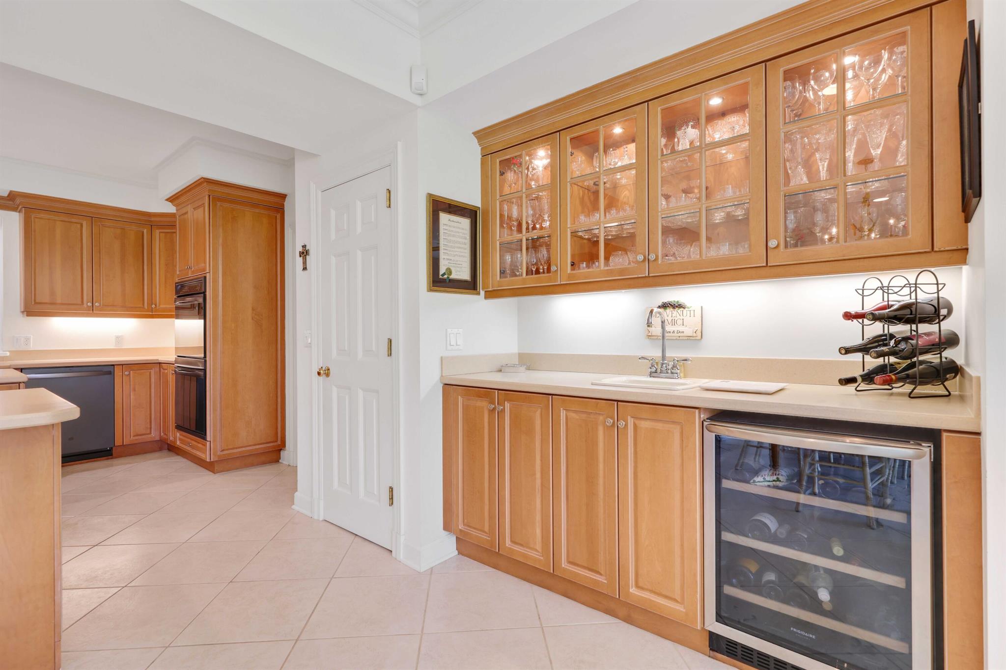 PAR CLUB CIRCLE - Residential