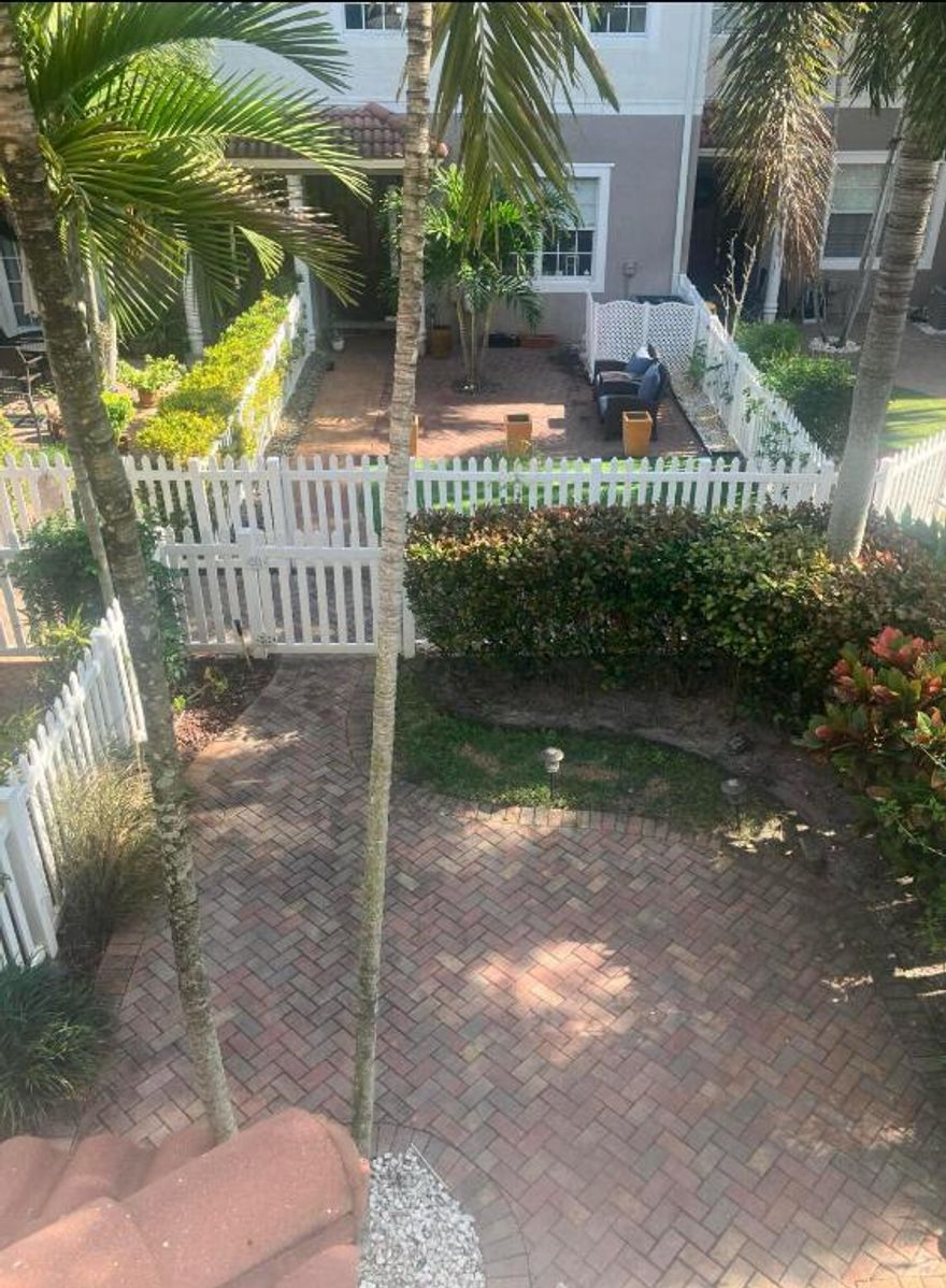 Waterfront Intercoastal Living!
:Gated community directly on the Intercoastal Waterway in Hypoluxo! 3 bedrooms, 2 full baths, 2 half baths, and a bonus room on the first floor that could serve as an additional bedroom, office, or game room.Two-car garage. Granite counters and stainless steel appliances. Includes a washer/dryer, new AC unit, hot water heater, flooring, and fixtures. Private fenced courtyard and patio area. Private beach for residents ideal for launching paddleboards and kayaks. Pet-friendly, no size restrictions.Sidewalks, Street Lights, Waterfront Pergula for resident use, dog park and pool.