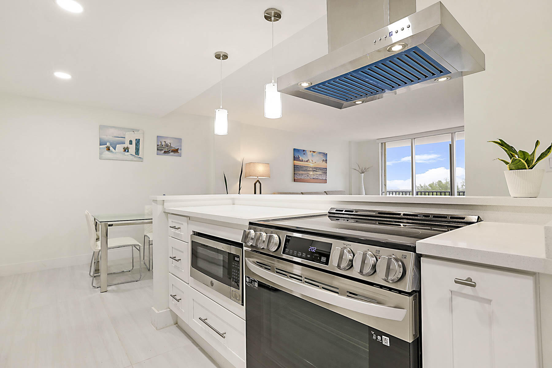 BOCA TOWERS CONDO PORTION - Residential